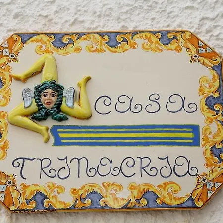 Casa Trinacria
